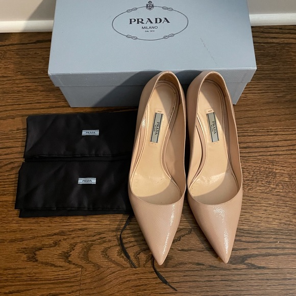 Prada Pointy toe pump - Picture 5 of 11